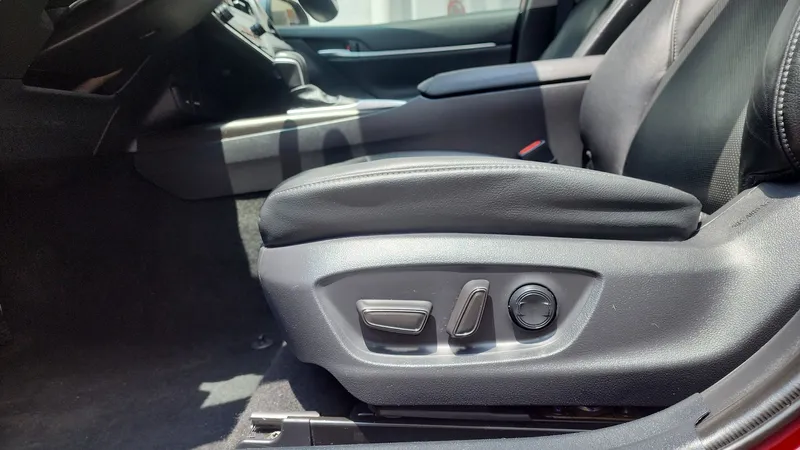 Toyota Camry 2022