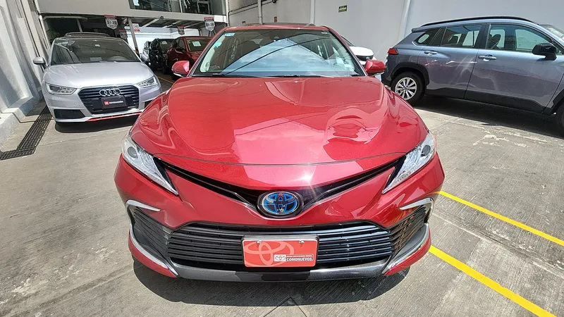 Toyota Camry 2022