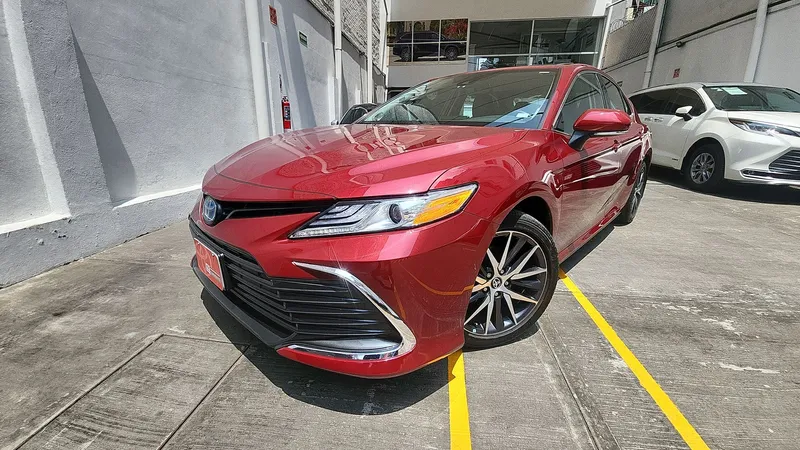 Toyota Camry 2022