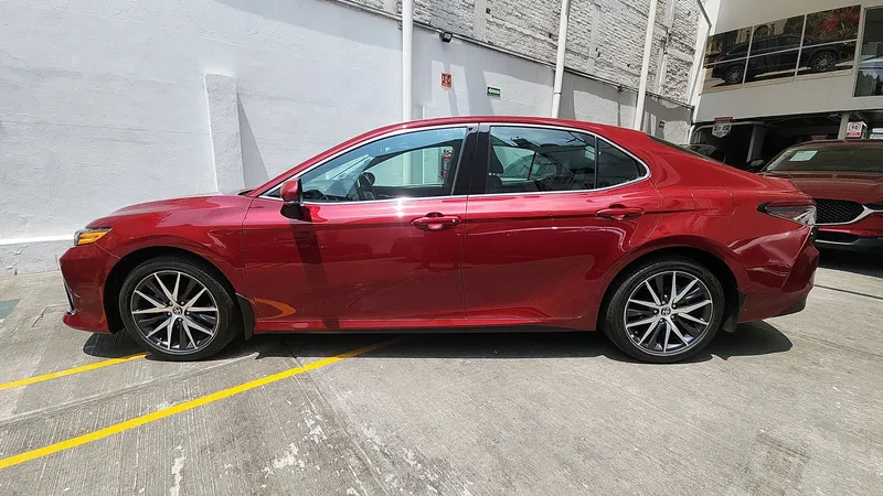 Toyota Camry 2022
