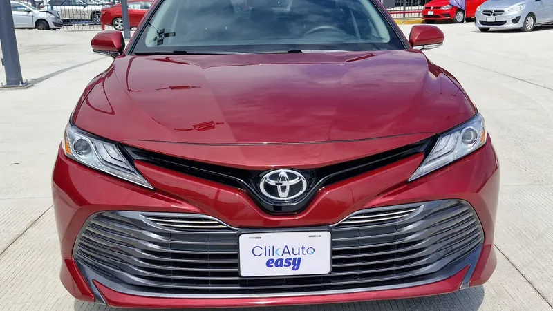Toyota Camry 2018