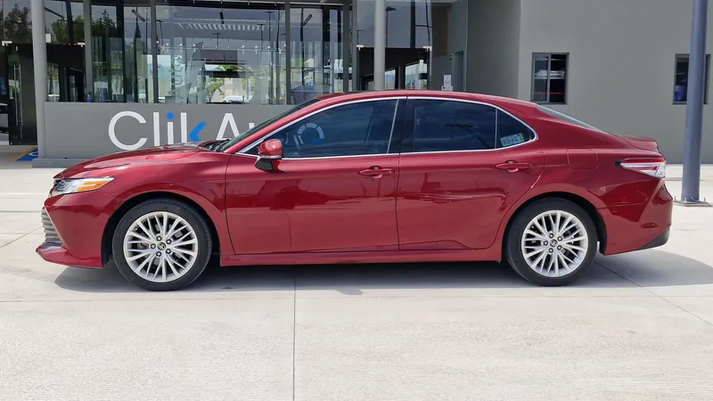 Toyota Camry 2018