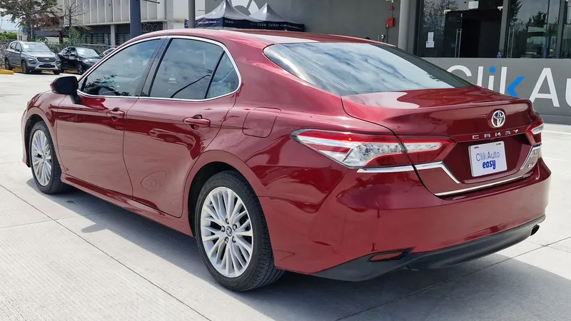 Toyota Camry 2018