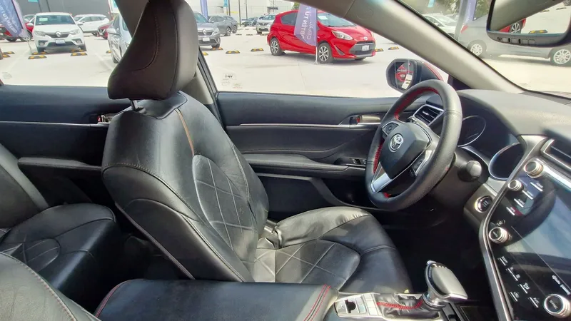 Toyota Camry 2018