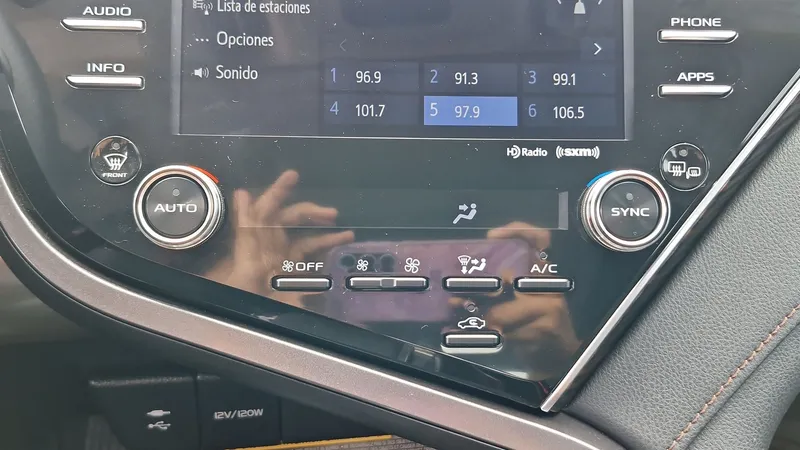 Toyota Camry 2018