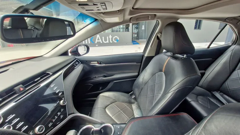 Toyota Camry 2018