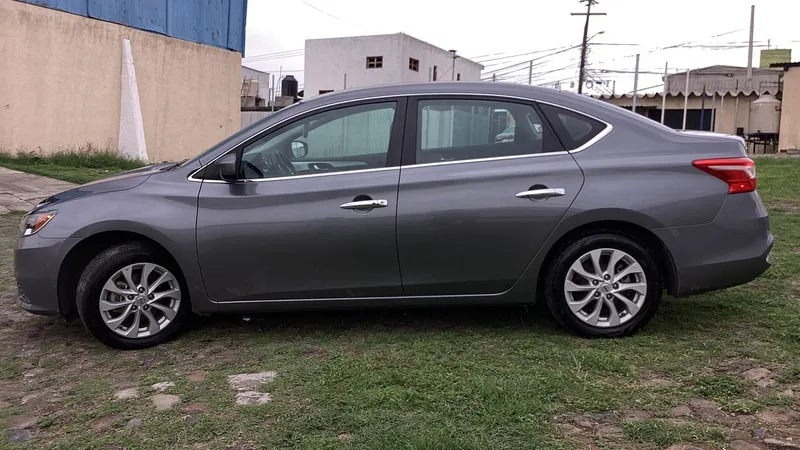 Nissan Sentra 2018