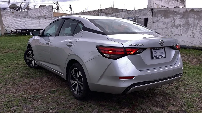 Nissan Sentra 2023