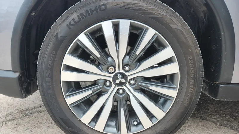 Mitsubishi Outlander 2019