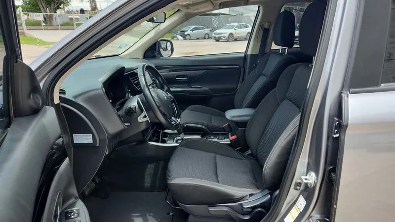 Mitsubishi Outlander 2019