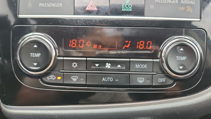 Mitsubishi Outlander 2019