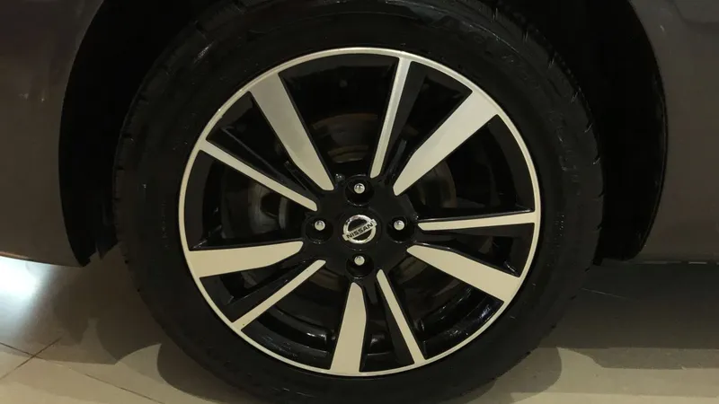 Nissan Versa 2019
