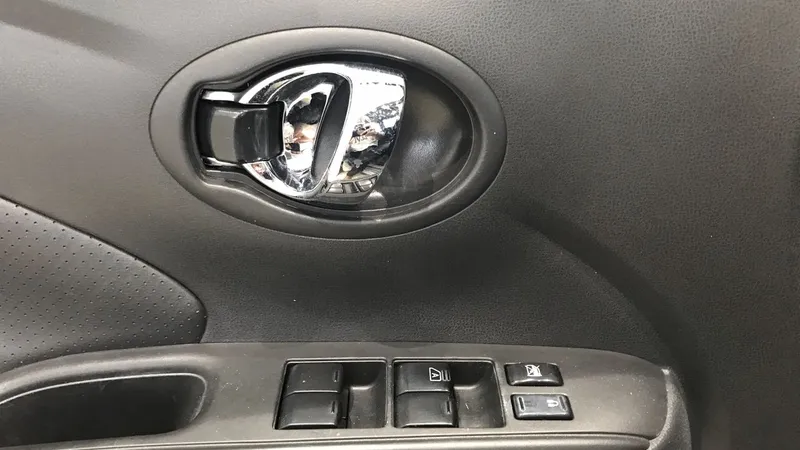 Nissan Versa 2019