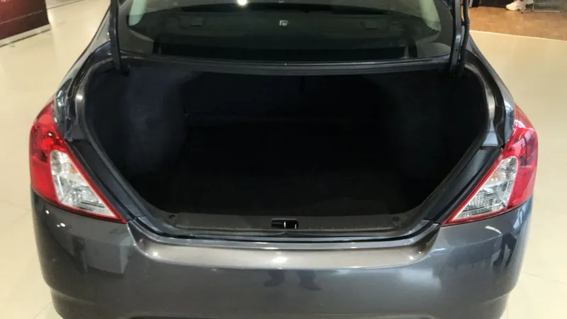 Nissan Versa 2019