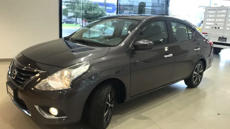 Nissan Versa 2019