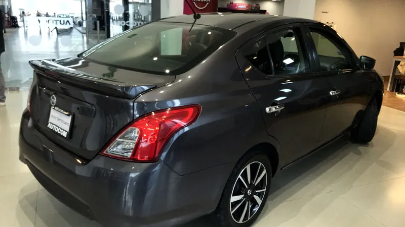 Nissan Versa 2019