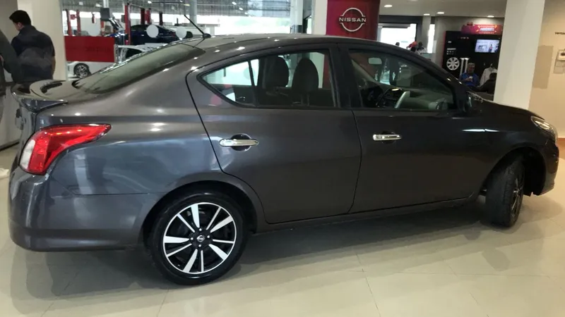 Nissan Versa 2019