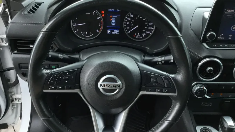 Nissan Sentra 2023