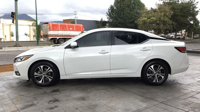 Nissan Sentra 2023