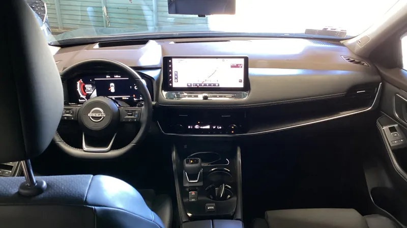 Nissan X-trail 2025