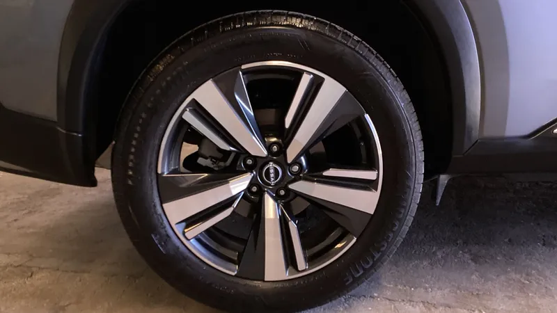 Nissan X-trail 2025
