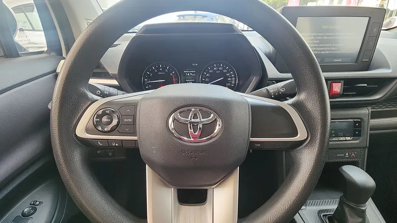 Toyota Avanza 2023