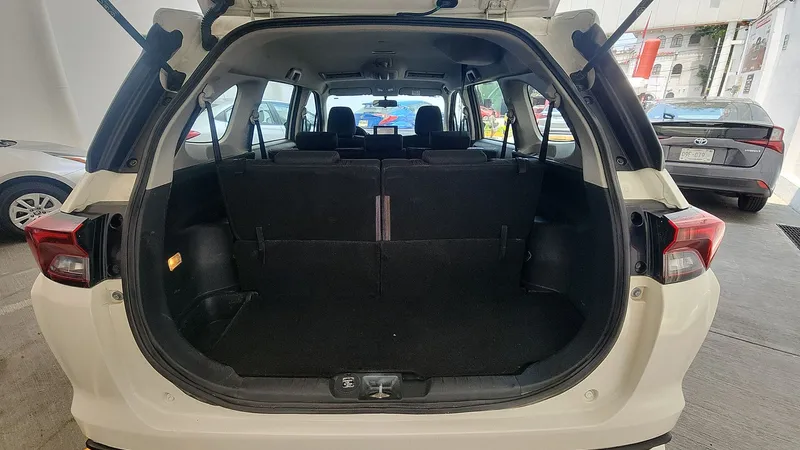 Toyota Avanza 2023