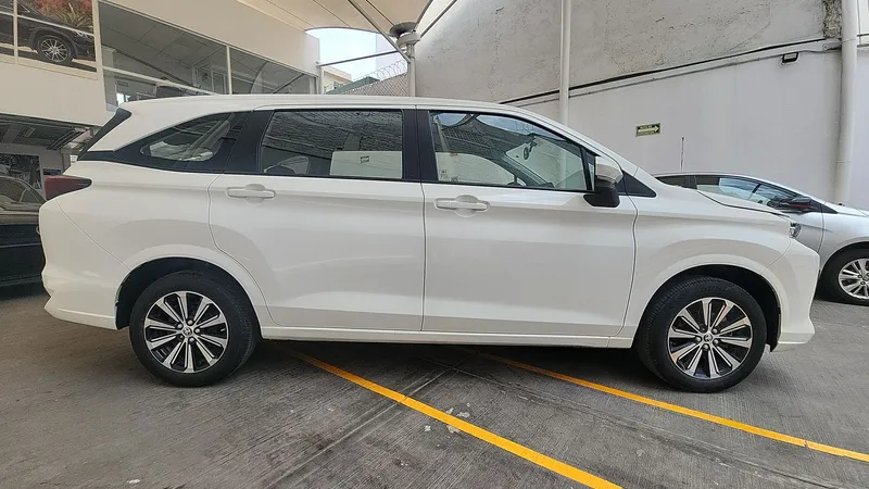 Toyota Avanza 2023