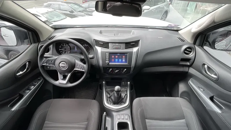 Nissan Frontier 2025