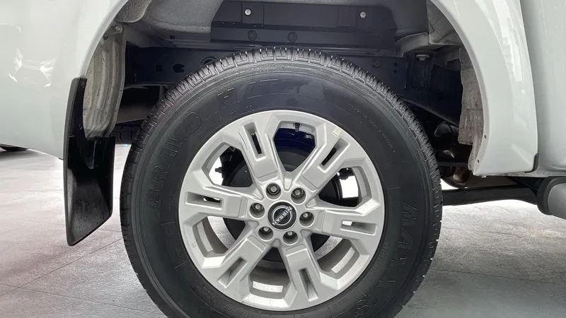 Nissan Frontier 2025