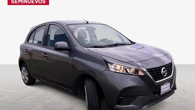 Nissan March 2021