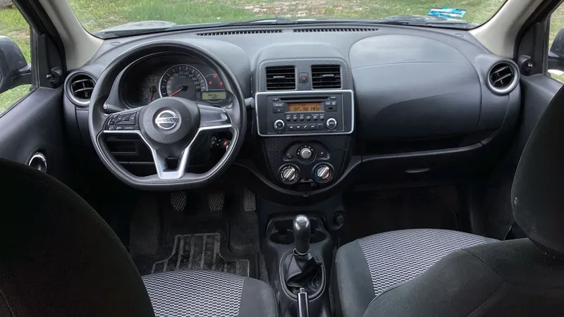 Nissan March 2021