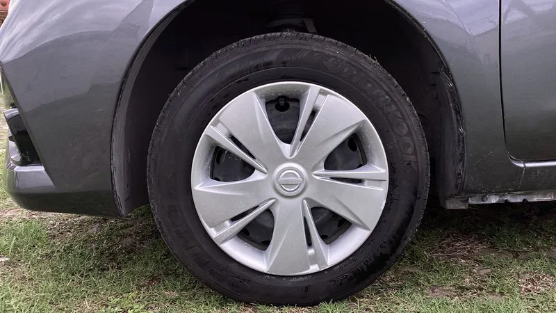 Nissan March 2021