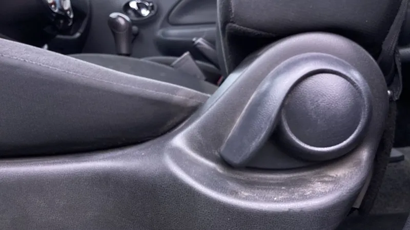 Nissan March 2021