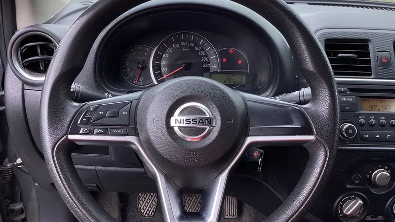 Nissan March 2021