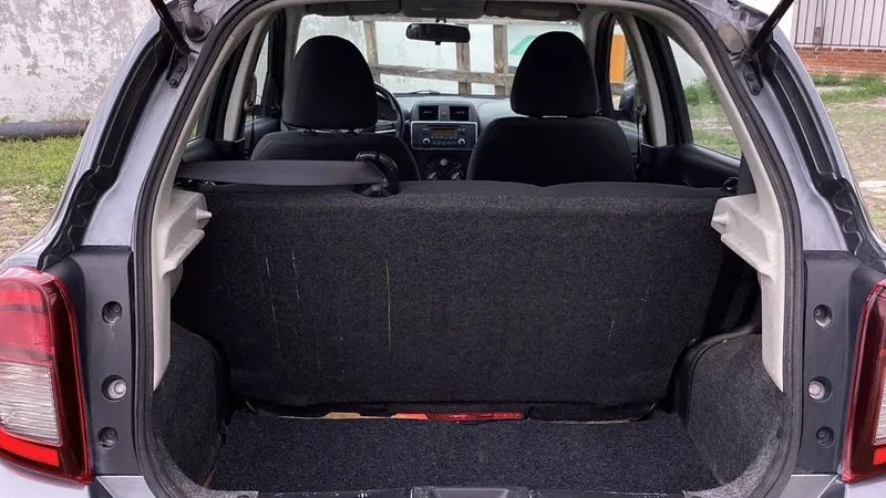 Nissan March 2021