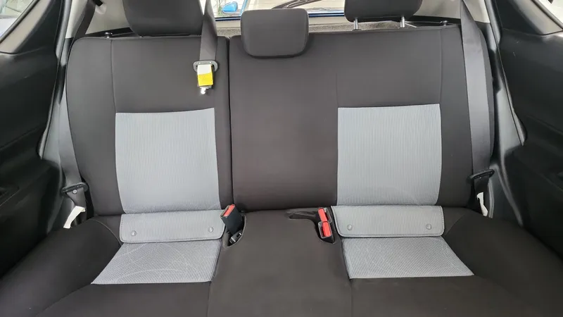 Toyota Prius C 2021