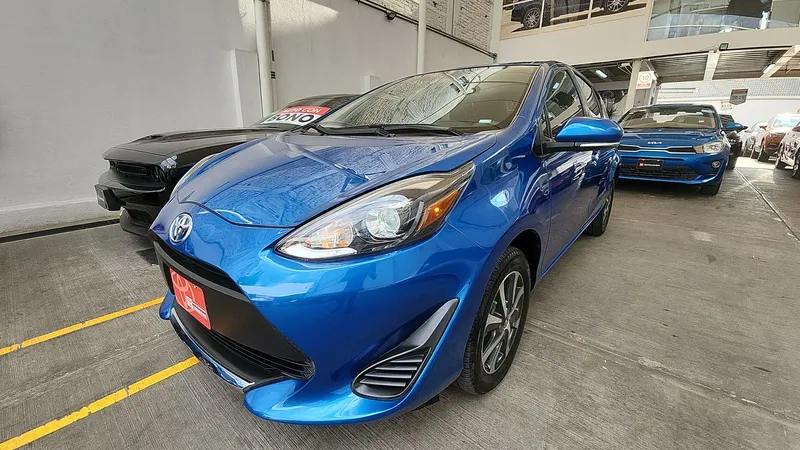 Toyota Prius C 2021