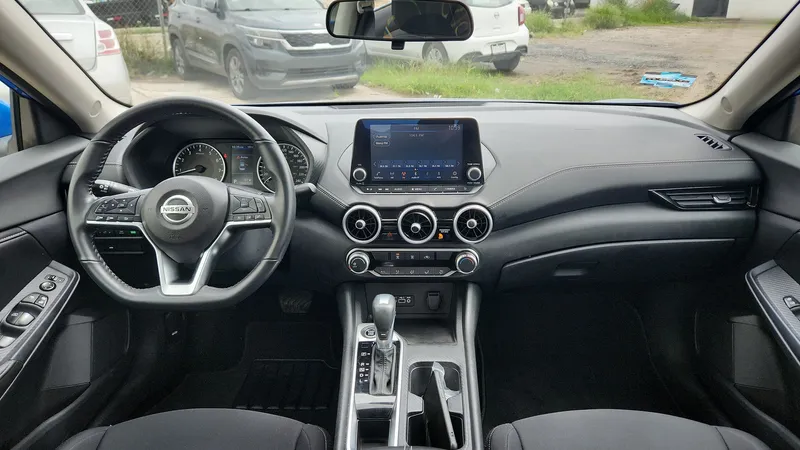 Nissan Sentra 2023