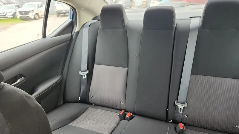 Nissan Sentra 2023