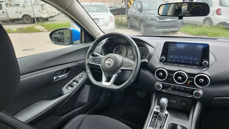 Nissan Sentra 2023
