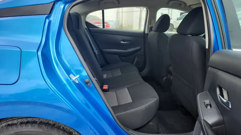 Nissan Sentra 2023