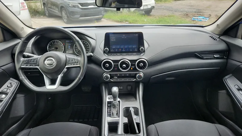 Nissan Sentra 2023