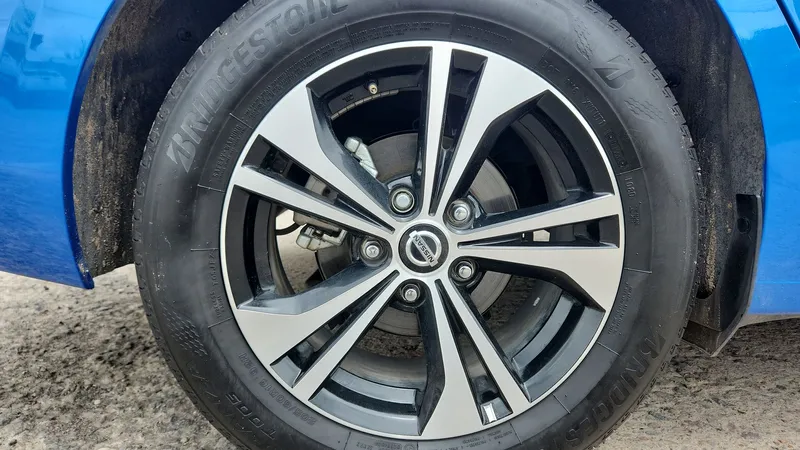 Nissan Sentra 2023