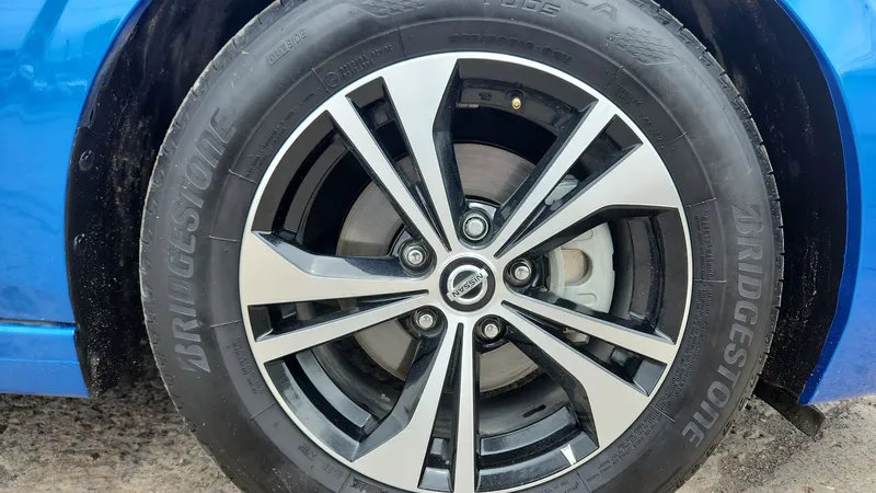 Nissan Sentra 2023