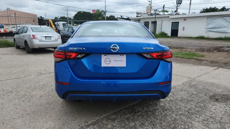 Nissan Sentra 2023