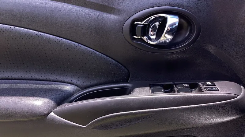Nissan Versa 2018