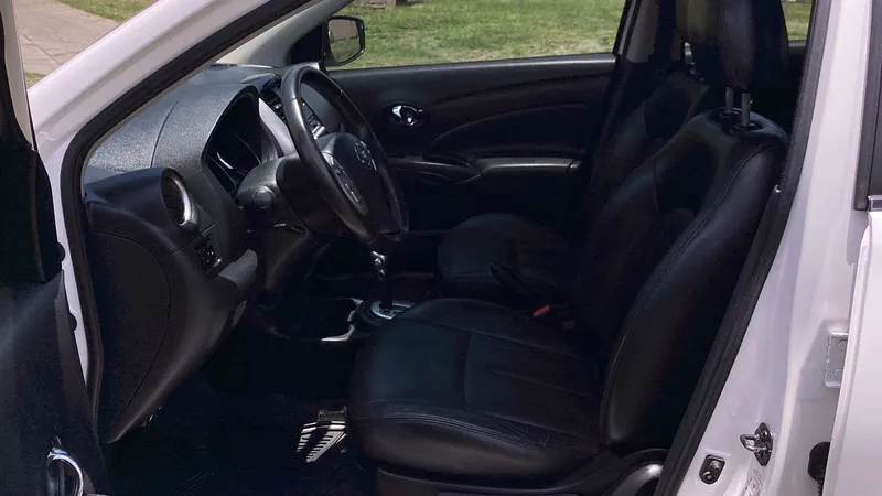Nissan Versa 2018
