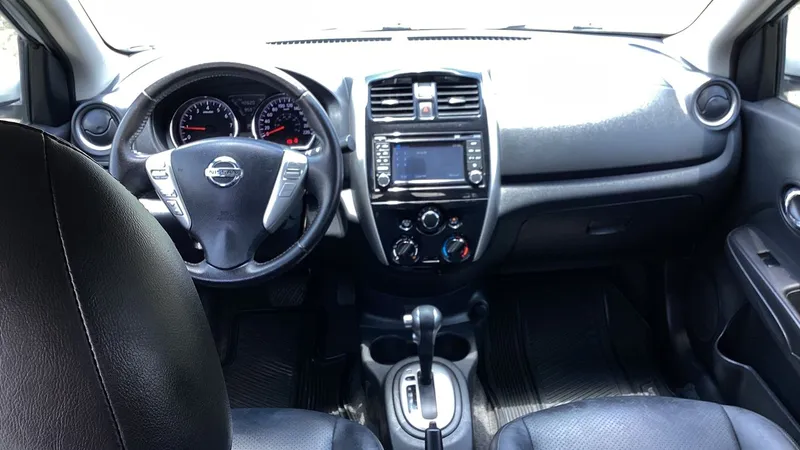 Nissan Versa 2018
