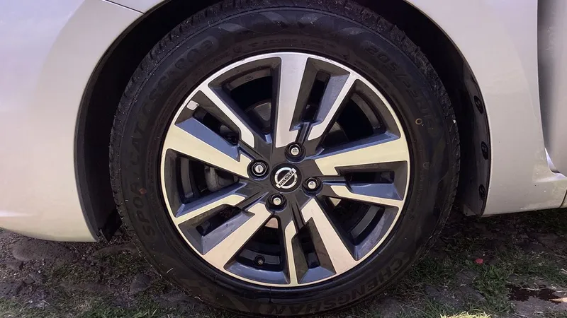 Nissan Versa 2022